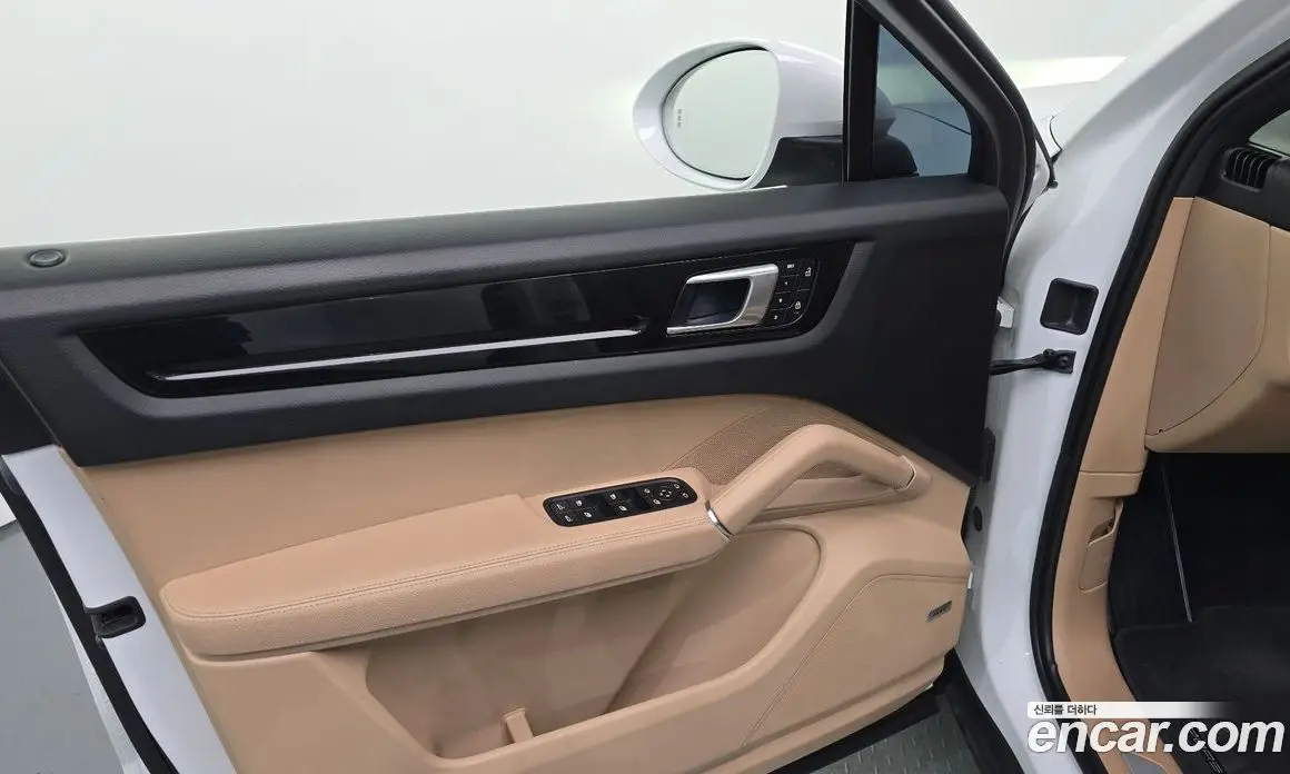 Porsche Cayenne 2023 3.0 автомат (гидро), фото 14 Porsche Cayenne 2023 3.0 автомат (гидро), фото 14