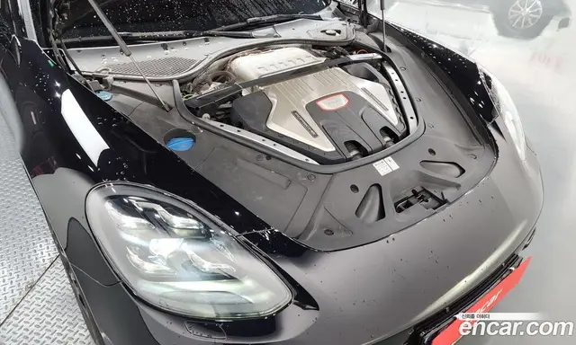 Porsche Panamera 2020 4.0 автомат (гидро), миниатюра 6