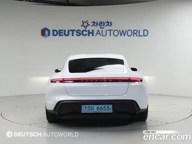 Porsche Taycan 2022 1.0 автомат (гидро), миниатюра 5 Porsche Taycan 2022 1.0 автомат (гидро), миниатюра 5