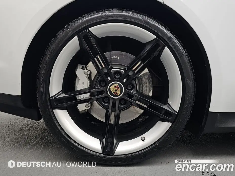 Porsche Taycan 2022 1.0 автомат (гидро), фото 6 Porsche Taycan 2022 1.0 автомат (гидро), фото 6