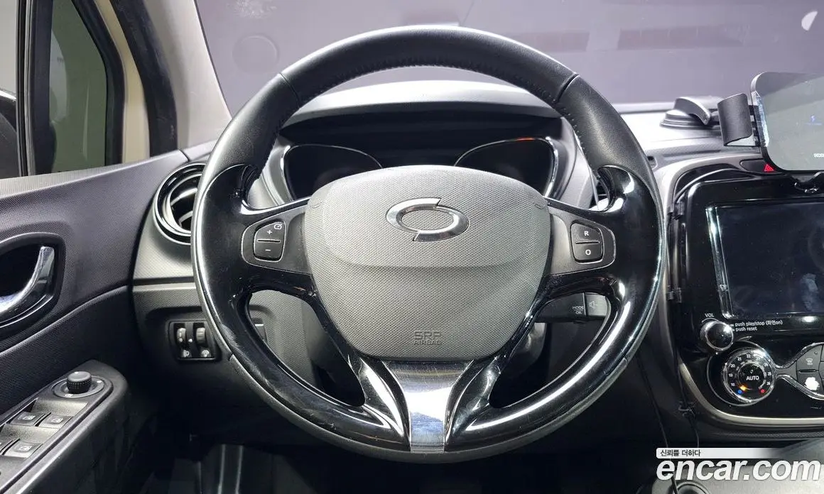 Renault (Samsung) QM3 2016 1.5 автомат (гидро), фото 13 Renault (Samsung) QM3 2016 1.5 автомат (гидро), фото 13