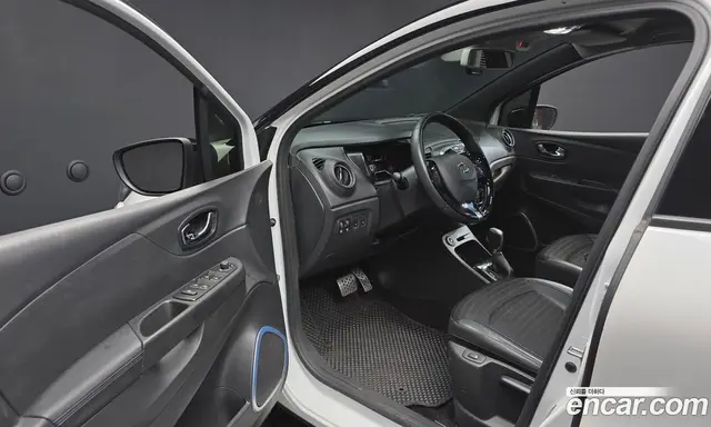 Renault (Samsung) QM3 2016 1.5 автомат (гидро), миниатюра 10 Renault (Samsung) QM3 2016 1.5 автомат (гидро), миниатюра 10