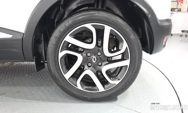 Renault (Samsung) QM3 2017 1.5 автомат (гидро), миниатюра 6