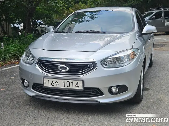 Renault (Samsung) SM3 2015 автомат (гидро), миниатюра 3 Renault (Samsung) SM3 2015 автомат (гидро), миниатюра 3