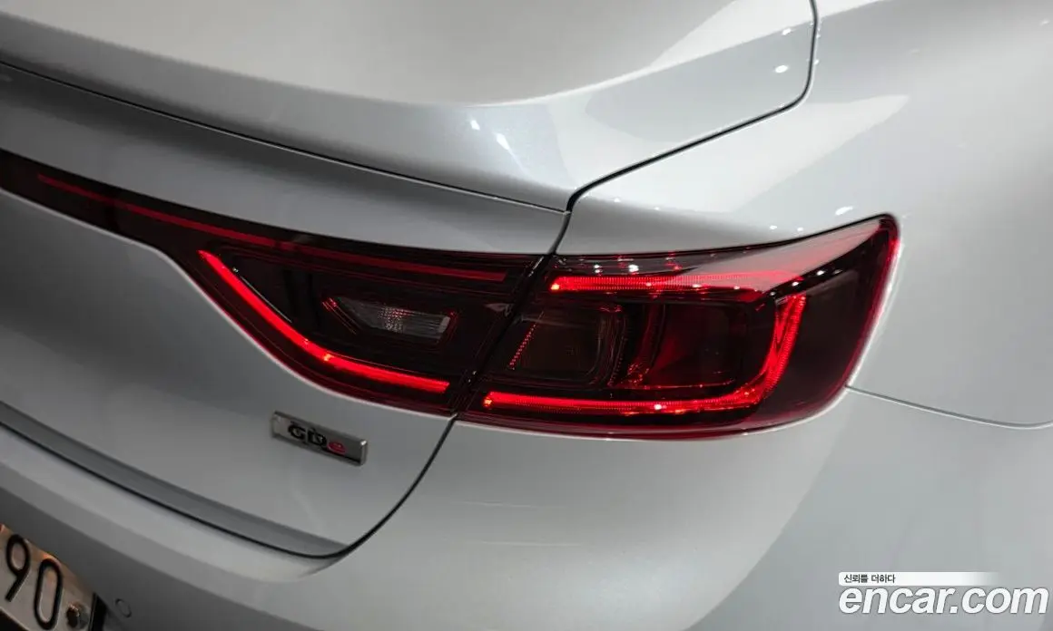Renault (Samsung) SM6 2016 2.0 автомат (гидро), фото 9
