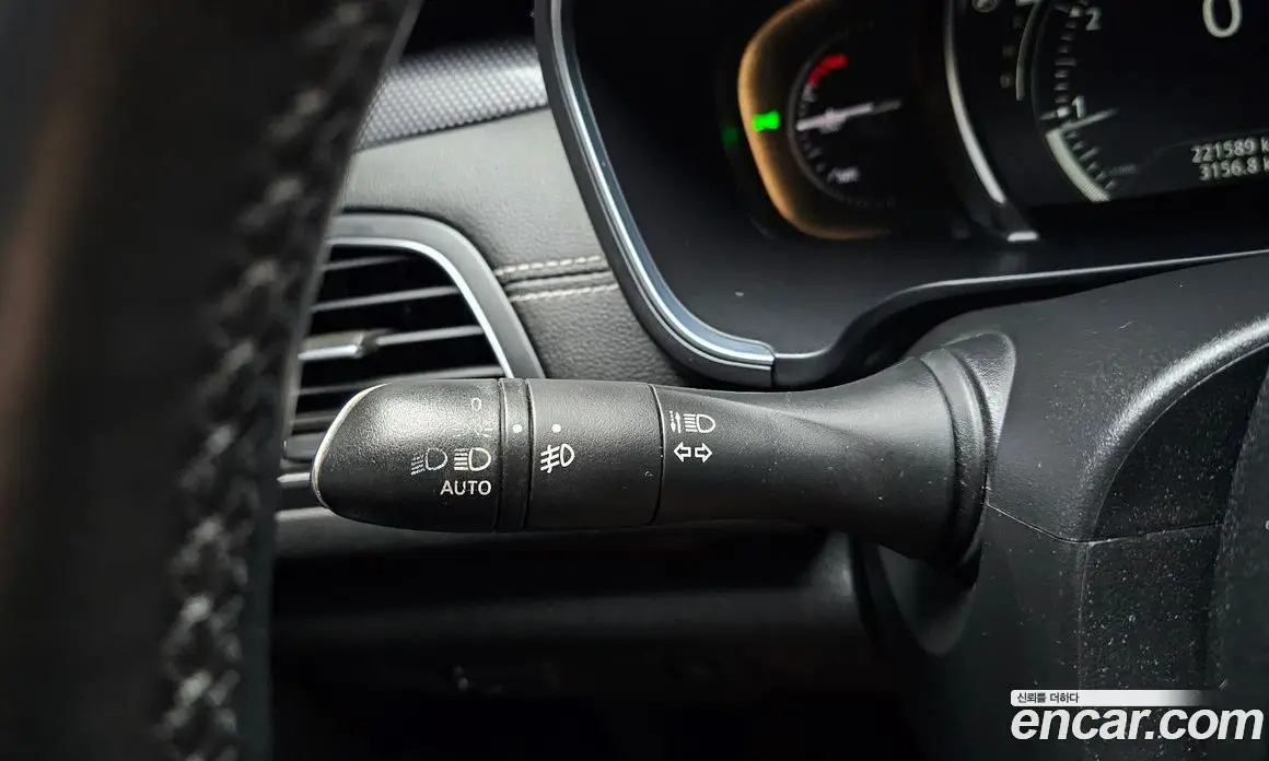 Renault (Samsung) SM6 2016 1.6 автомат (гидро), фото 17 Renault (Samsung) SM6 2016 1.6 автомат (гидро), фото 17