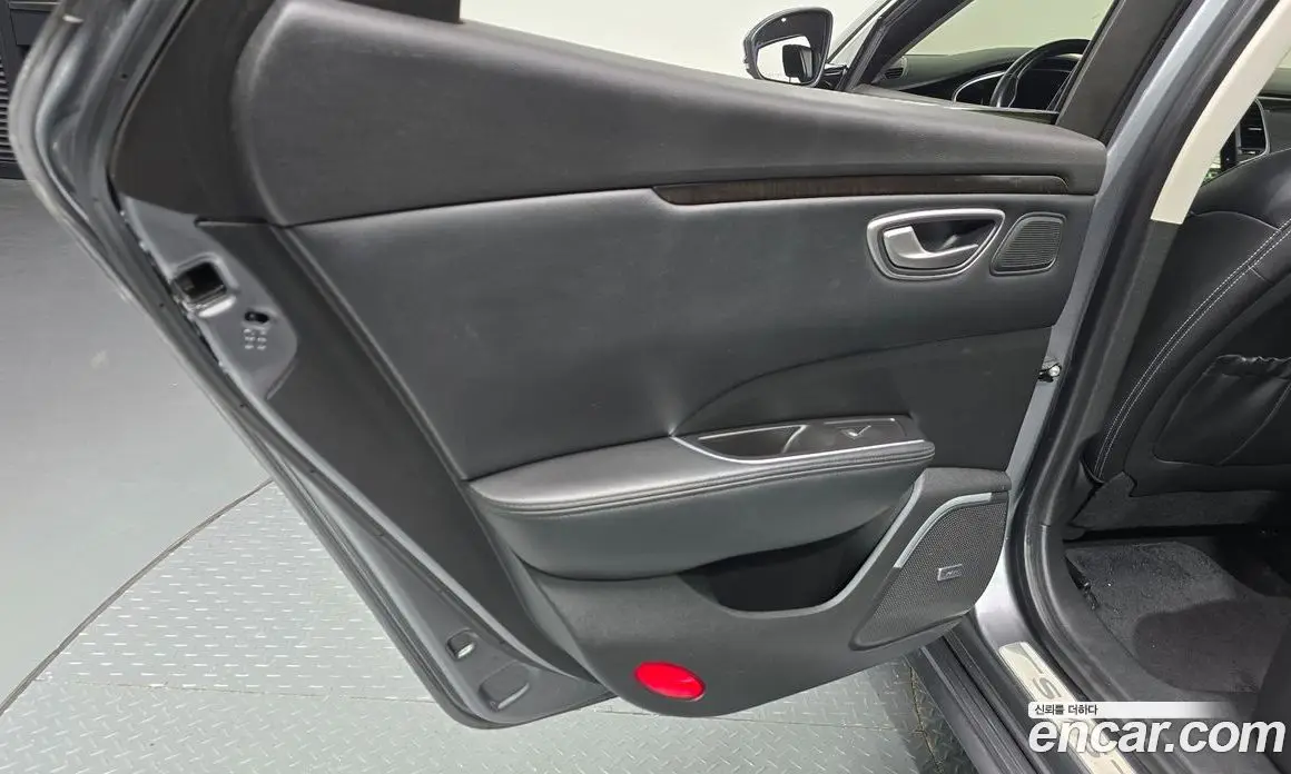 Renault (Samsung) SM6 2017 2.0 автомат (гидро), фото 15