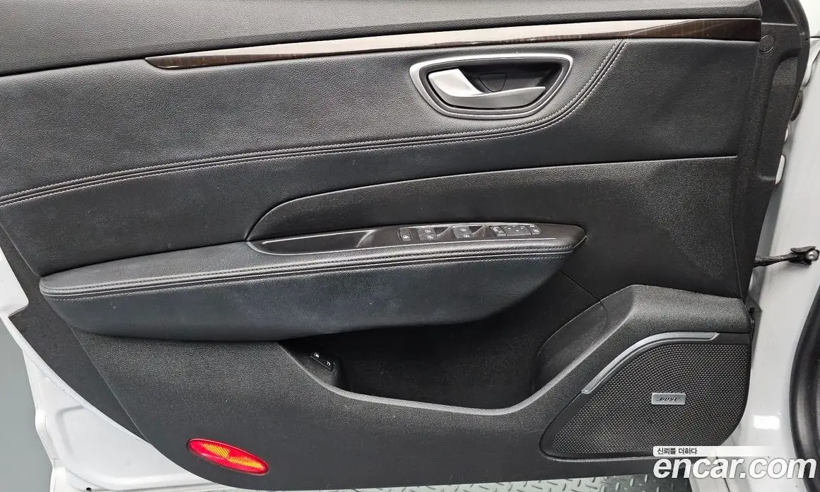 Renault (Samsung) SM6 2019 2.0 автомат (гидро), фото 14 Renault (Samsung) SM6 2019 2.0 автомат (гидро), фото 14