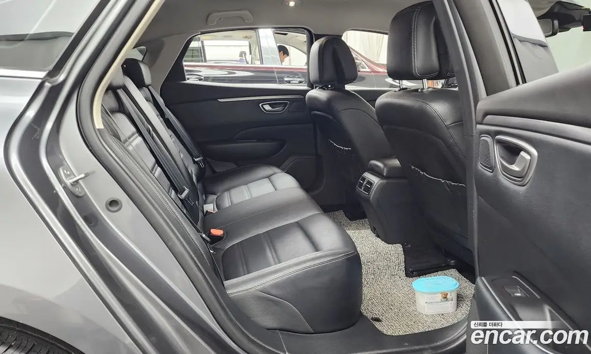 Renault (Samsung) SM6 2021 1.3 автомат (гидро), фото 18 Renault (Samsung) SM6 2021 1.3 автомат (гидро), фото 18