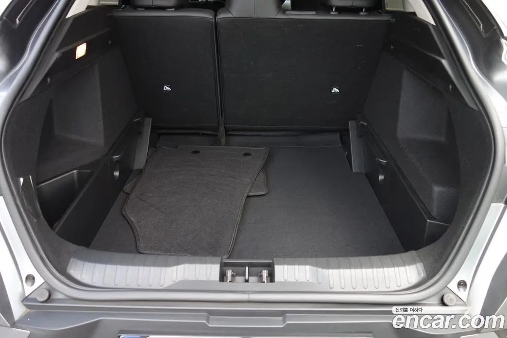 Renault (Samsung) XM3 2022 1.6 автомат (гидро), фото 8 Renault (Samsung) XM3 2022 1.6 автомат (гидро), фото 8