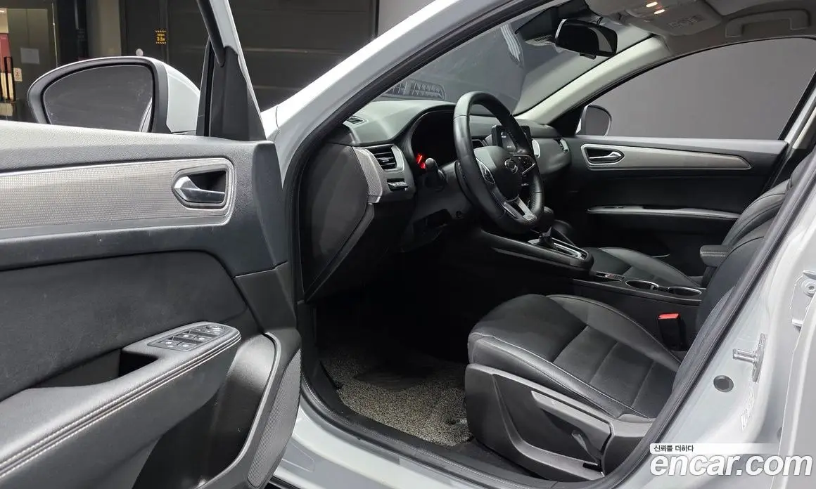 Renault (Samsung) XM3 2023 1.6 автомат (гидро), фото 13
