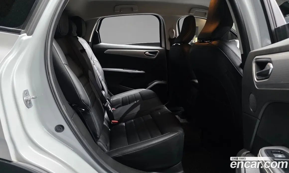 Renault (Samsung) XM3 2023 1.6 автомат (гидро), фото 17