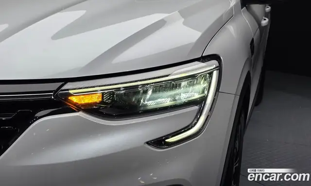 Renault (Samsung) XM3 2023 1.6 автомат (гидро), миниатюра 8