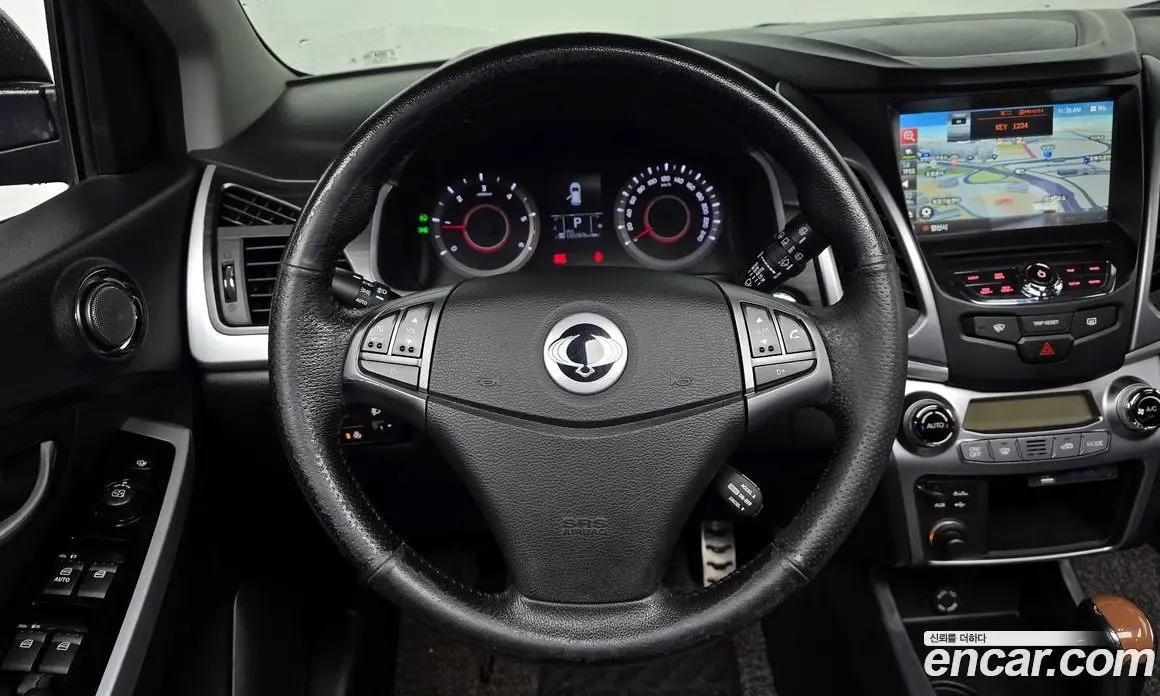SsangYong Korando 2015 2.2 автомат (гидро), фото 18 SsangYong Korando 2015 2.2 автомат (гидро), фото 18