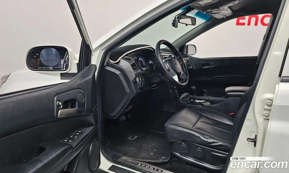 SsangYong Korando 2016 2.2 автомат (гидро), фото 13