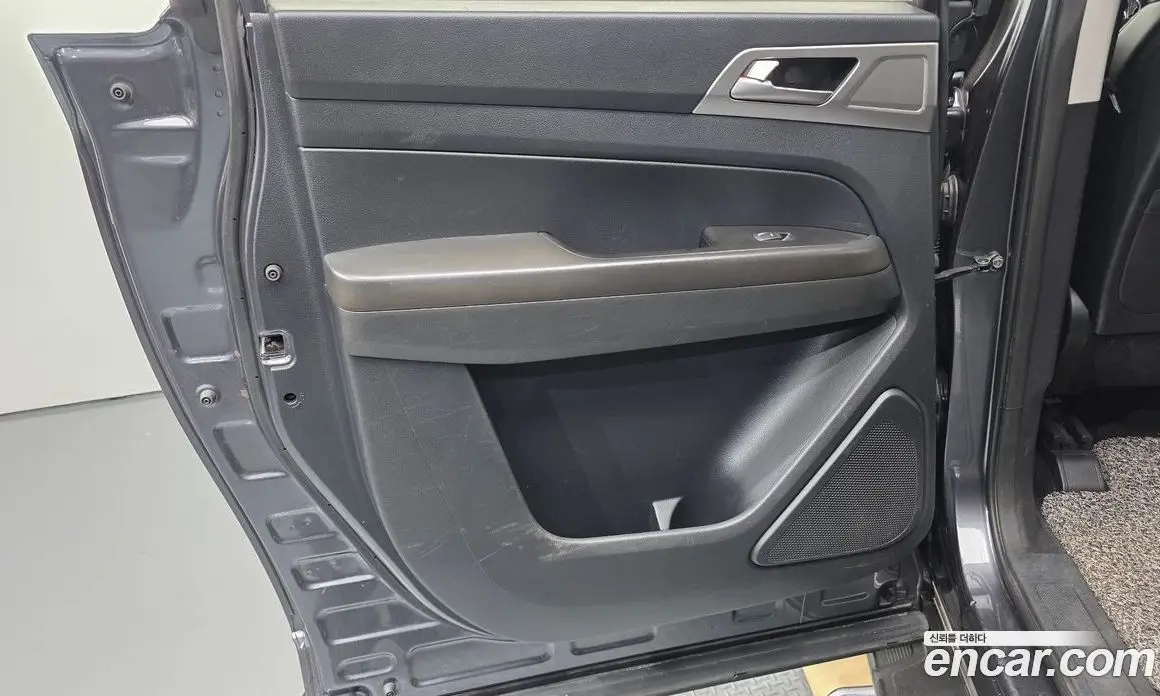 SsangYong Rexton 2018 2.2 автомат (гидро), фото 14 SsangYong Rexton 2018 2.2 автомат (гидро), фото 14