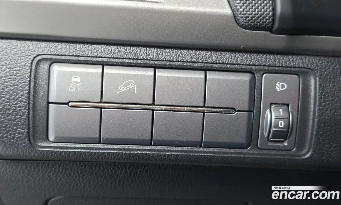 SsangYong Rexton 2018 2.2 автомат (гидро), фото 17 SsangYong Rexton 2018 2.2 автомат (гидро), фото 17