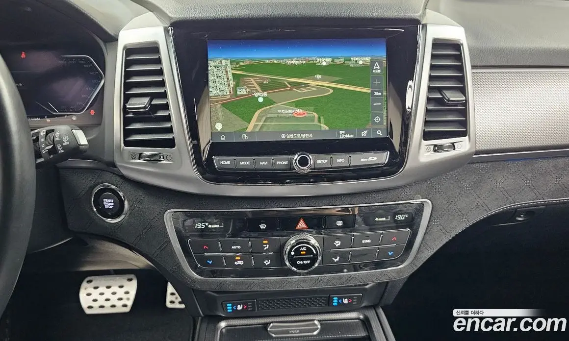 SsangYong Rexton 2021 2.2 автомат (гидро), фото 17