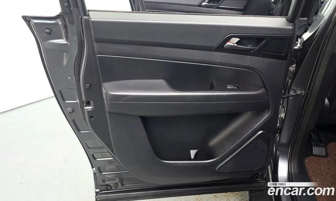 SsangYong Rexton 2021 2.2 автомат (гидро), фото 15