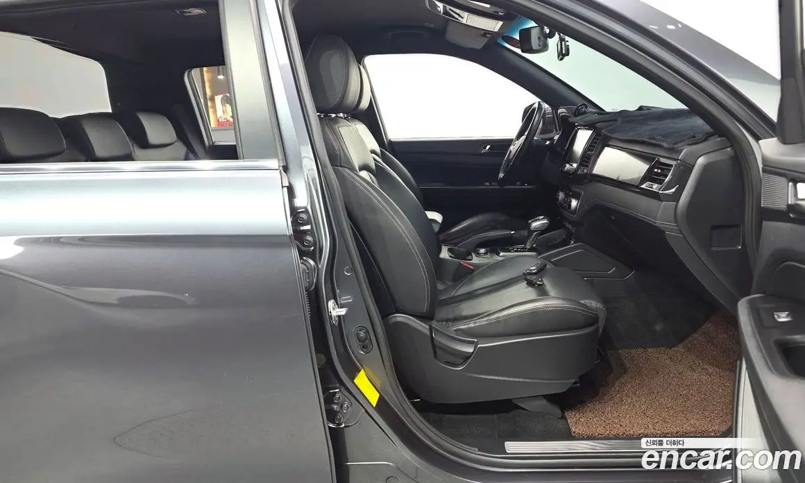 SsangYong Rexton 2021 2.2 автомат (гидро), фото 16
