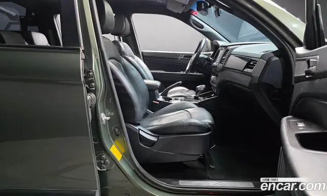 SsangYong Rexton 2021 2.2 автомат (гидро), миниатюра 11