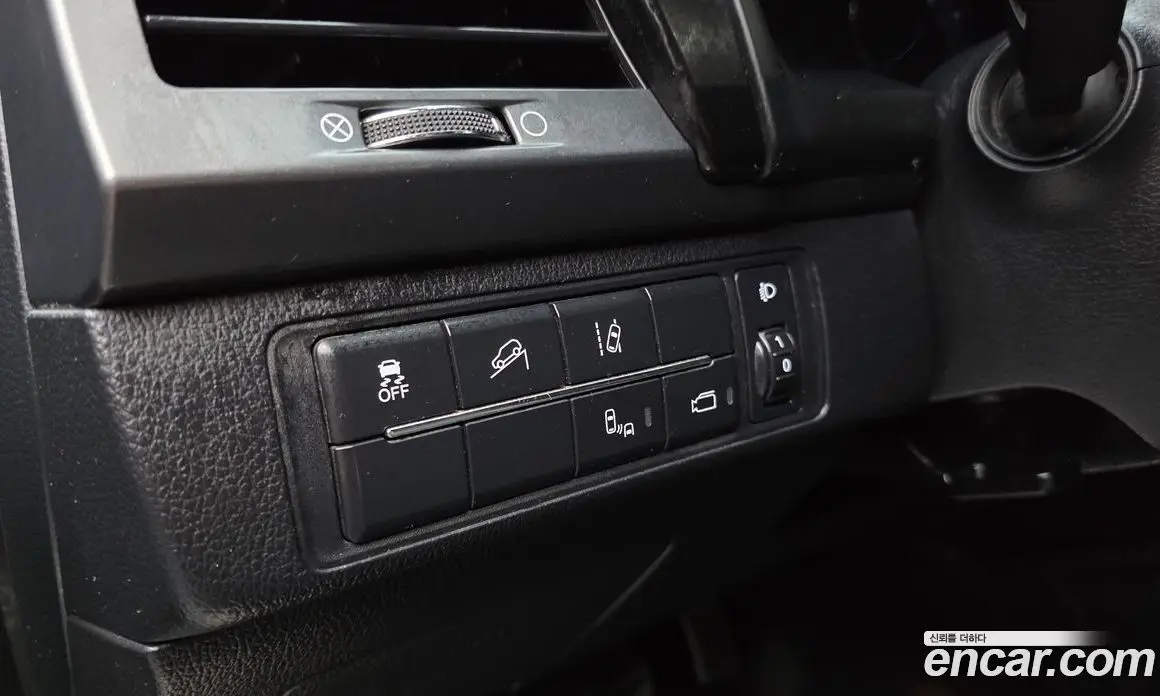 SsangYong Rexton 2021 2.2 автомат (гидро), фото 17