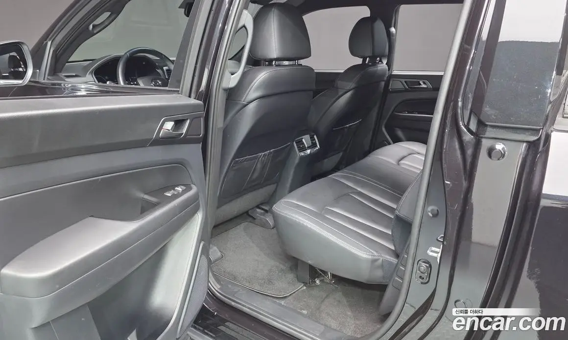 SsangYong Rexton 2022 2.2 автомат (гидро), фото 18