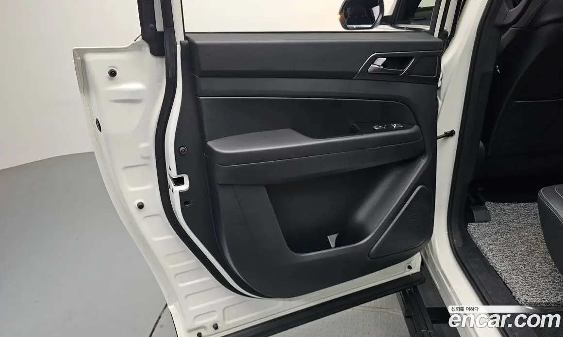 SsangYong Rexton 2022 2.2 автомат (гидро), фото 15
