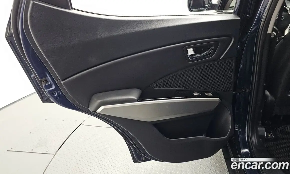 SsangYong TIBOLI 2015 1.6 автомат (гидро), фото 15