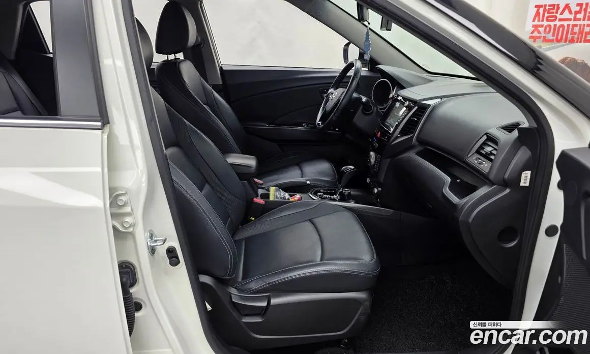 SsangYong TIBOLI 2017 1.6 автомат (гидро), фото 17 SsangYong TIBOLI 2017 1.6 автомат (гидро), фото 17