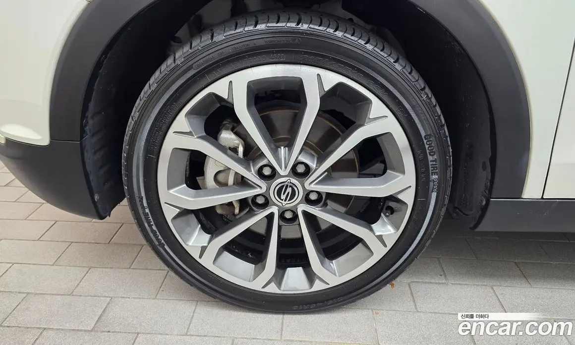 SsangYong TIBOLI 2017 1.6 автомат (гидро), фото 5 SsangYong TIBOLI 2017 1.6 автомат (гидро), фото 5