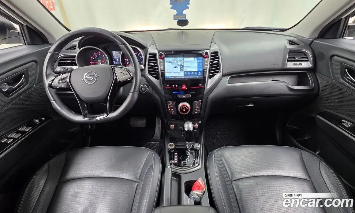 SsangYong TIBOLI 2017 1.6 автомат (гидро), фото 10 SsangYong TIBOLI 2017 1.6 автомат (гидро), фото 10