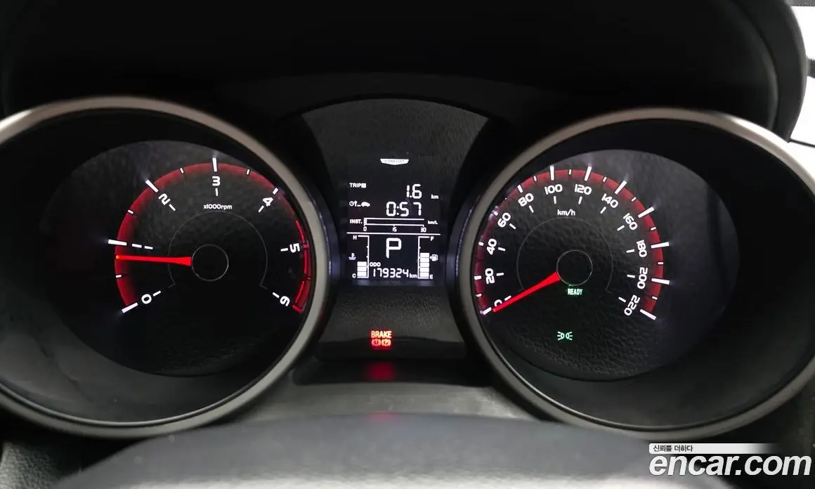 SsangYong TIBOLI 2018 1.6 автомат (гидро), фото 11 SsangYong TIBOLI 2018 1.6 автомат (гидро), фото 11