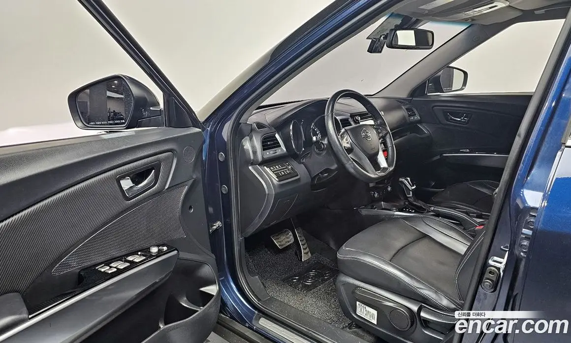 SsangYong TIBOLI 2019 1.6 автомат (гидро), фото 13