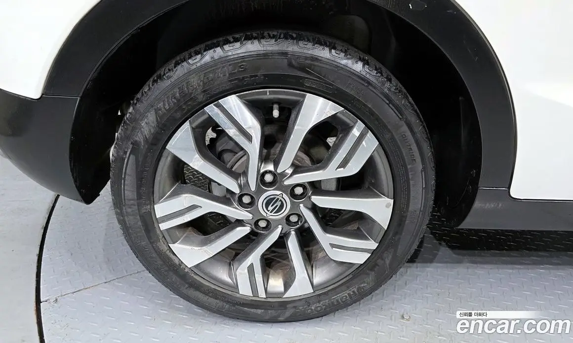 SsangYong TIBOLI 2019 1.6 автомат (гидро), фото 5