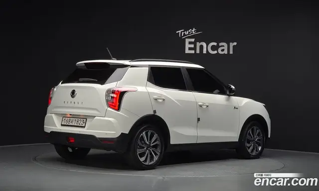 SsangYong TIBOLI 2019 1.5 автомат (гидро), миниатюра 2