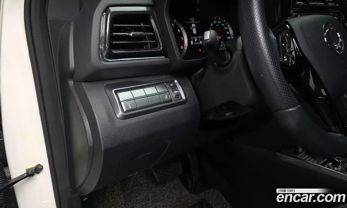 SsangYong TIBOLI 2019 1.5 автомат (гидро), фото 13