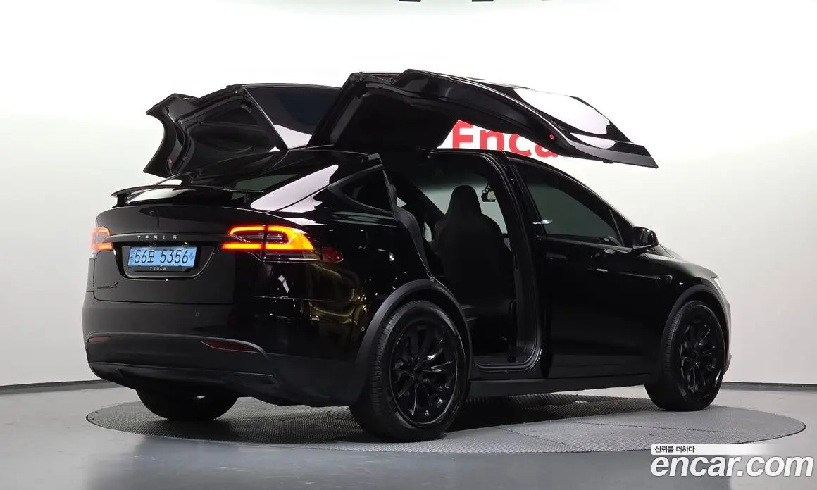 Tesla Model X 2019 0.3 автомат (гидро), фото 1 Tesla Model X 2019 0.3 автомат (гидро), фото 1