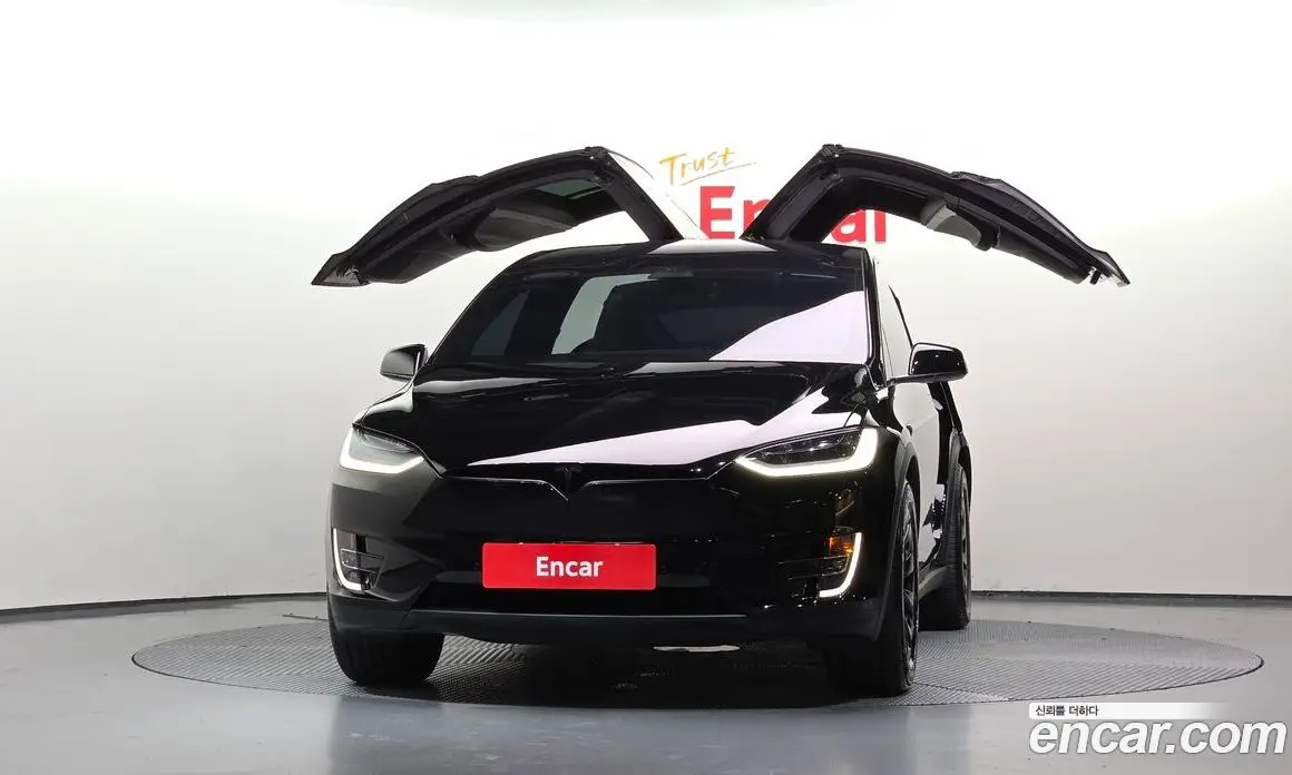 Tesla Model X 2019 0.3 автомат (гидро), фото 2 Tesla Model X 2019 0.3 автомат (гидро), фото 2