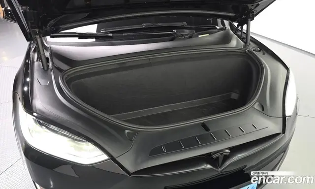 Tesla Model X 2019 0.3 автомат (гидро), миниатюра 5 Tesla Model X 2019 0.3 автомат (гидро), миниатюра 5