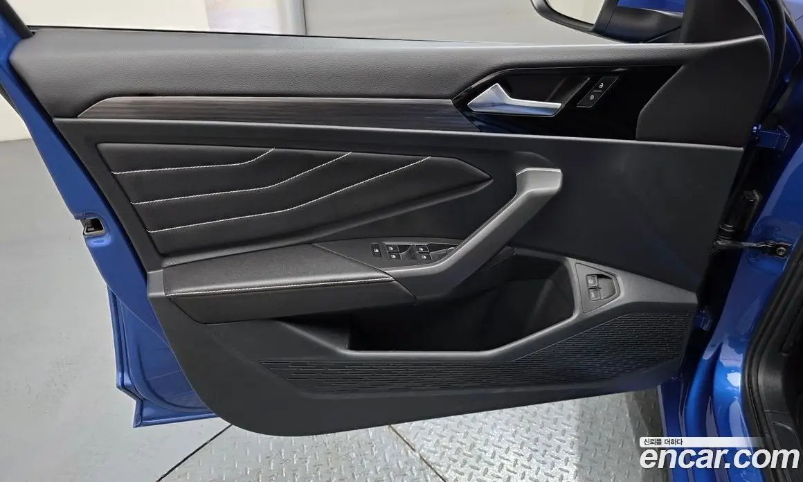 Volkswagen Jetta 2023 1.5 автомат (гидро), фото 14