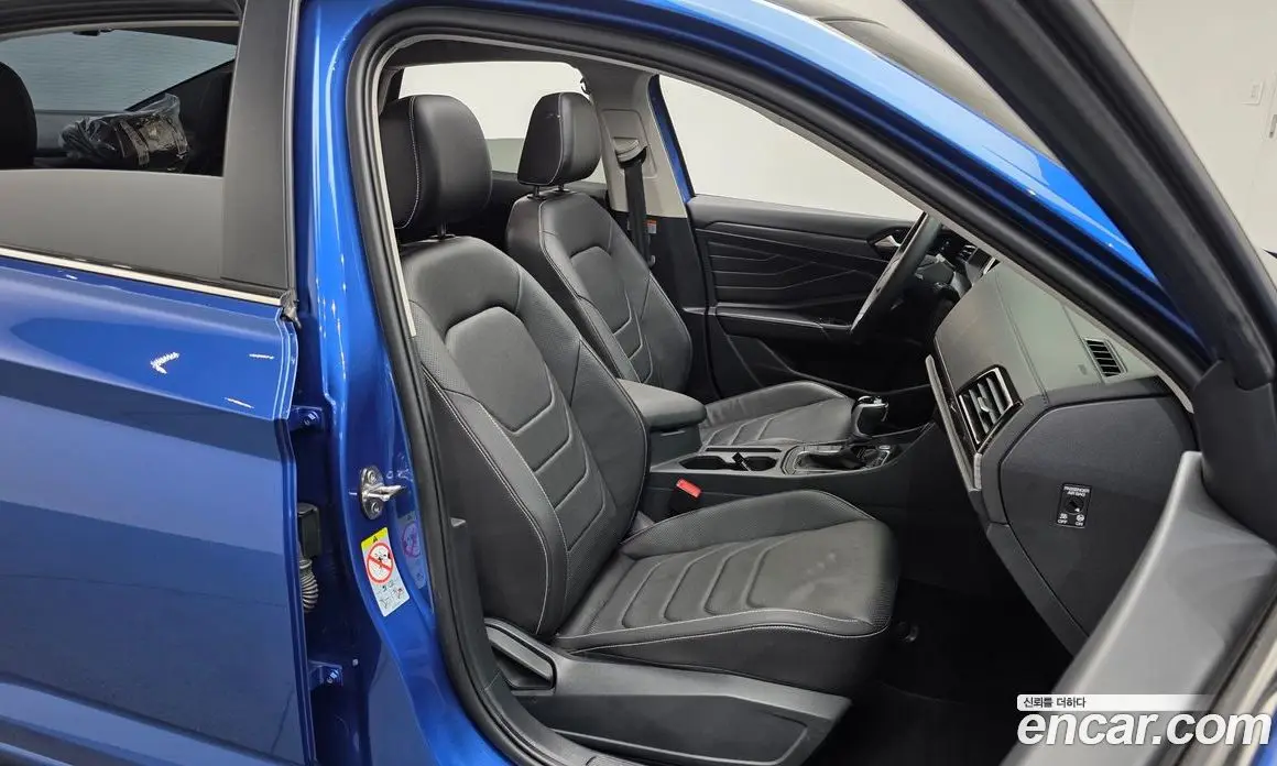 Volkswagen Jetta 2023 1.5 автомат (гидро), фото 16