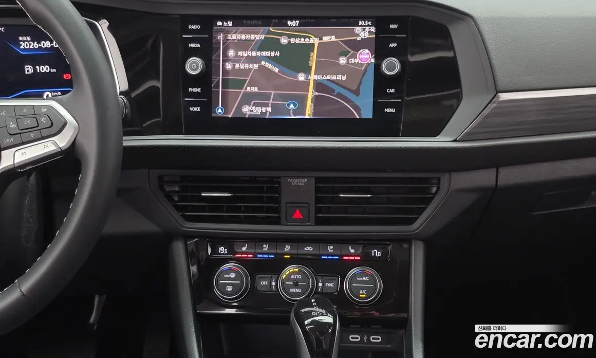 Volkswagen Jetta 2023 1.5 автомат (гидро), фото 20