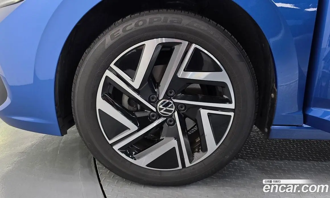 Volkswagen Jetta 2023 1.5 автомат (гидро), фото 5
