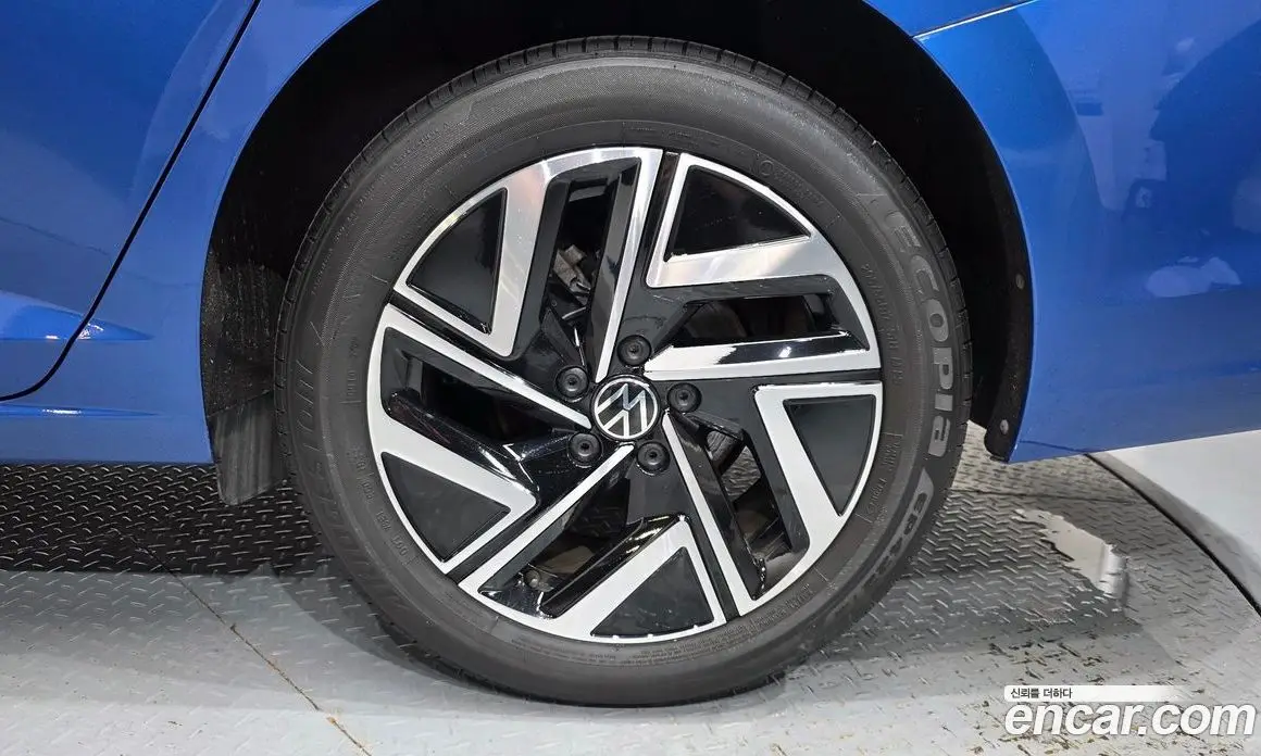 Volkswagen Jetta 2023 1.5 автомат (гидро), фото 7