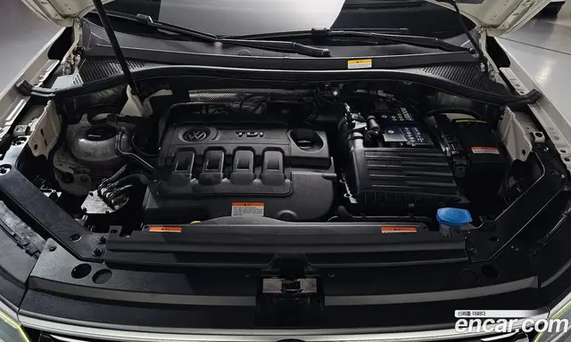 Volkswagen Tiguan 2018 2.0 автомат (гидро), миниатюра 5 Volkswagen Tiguan 2018 2.0 автомат (гидро), миниатюра 5