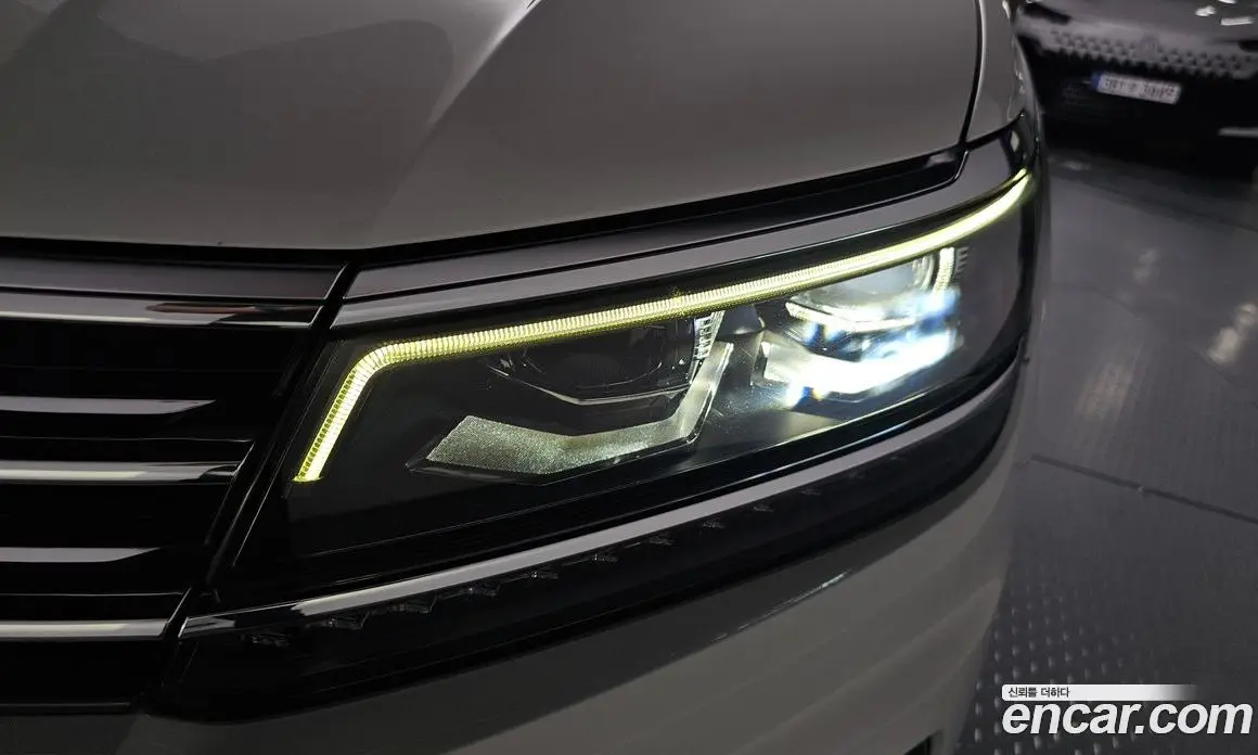 Volkswagen Tiguan 2018 2.0 автомат (гидро), фото 7 Volkswagen Tiguan 2018 2.0 автомат (гидро), фото 7
