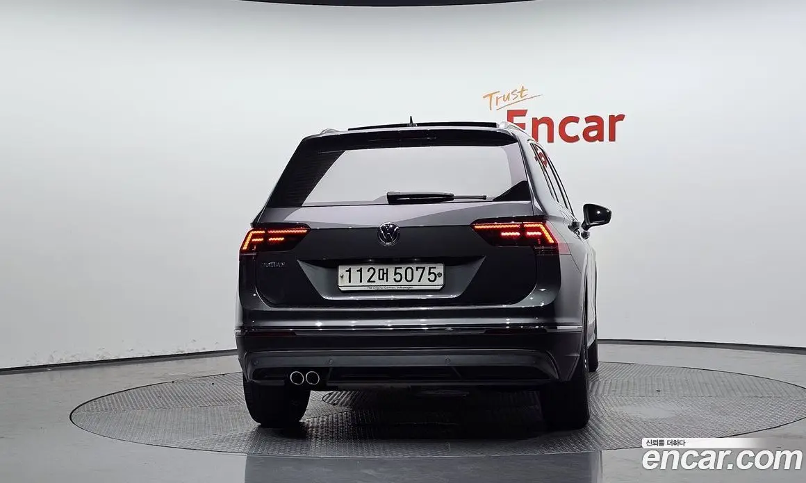 Volkswagen Tiguan 2019 2.0 автомат (гидро), фото 4
