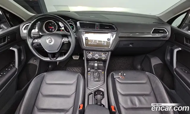 Volkswagen Tiguan 2019 2.0 автомат (гидро), миниатюра 10