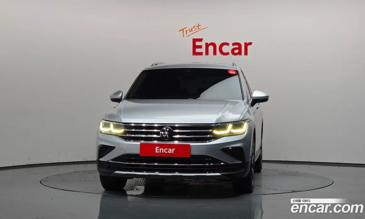 Volkswagen Tiguan 2022 2.0 автомат (гидро), фото 3